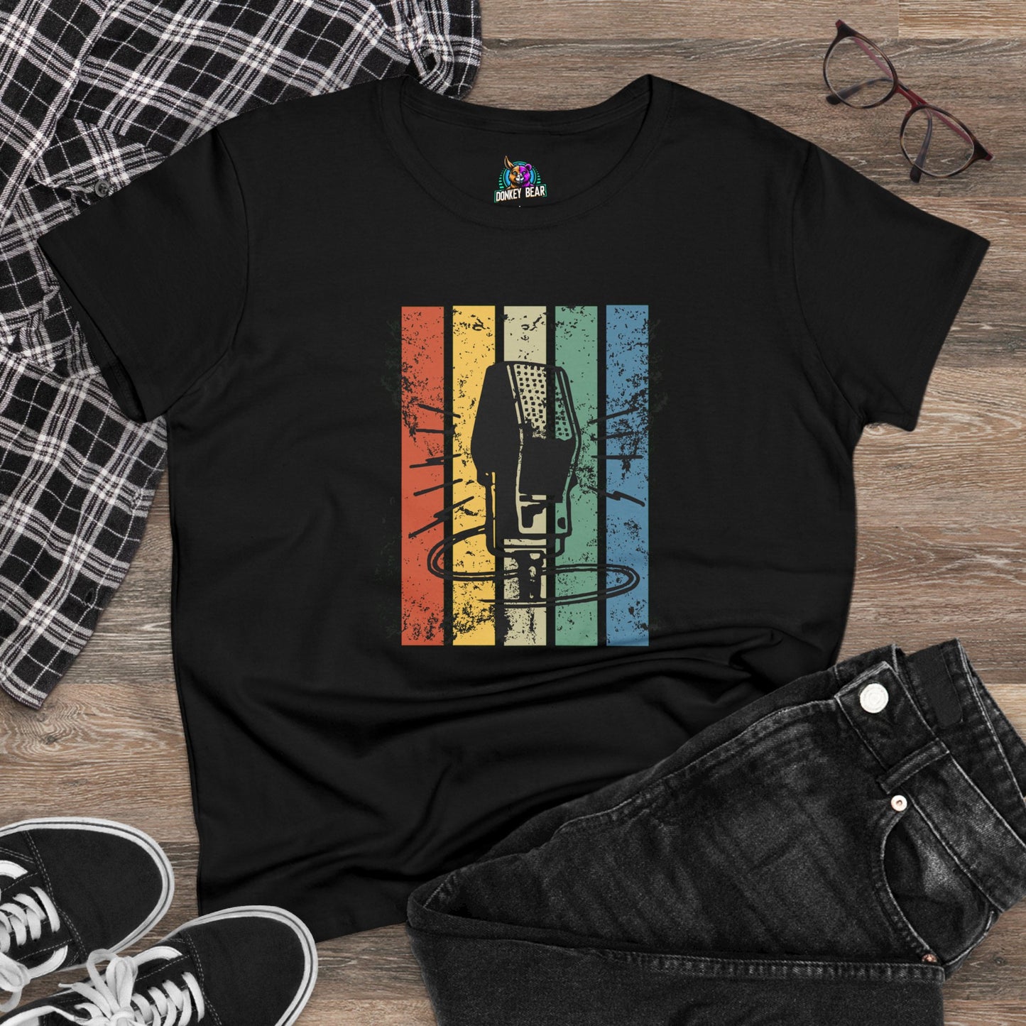 "Retro Mic" T-Shirt – Vintage Vibes, Timeless Sound